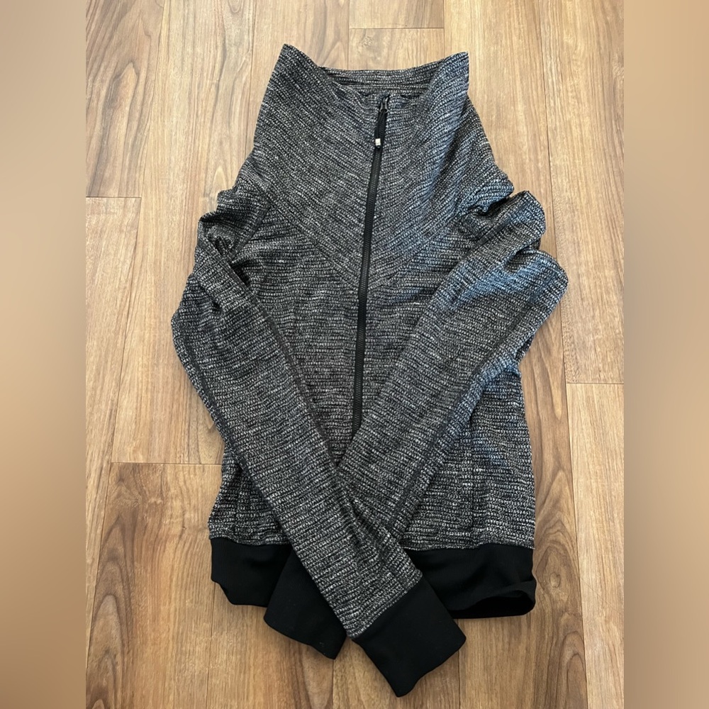 Lululemon zip up jacket